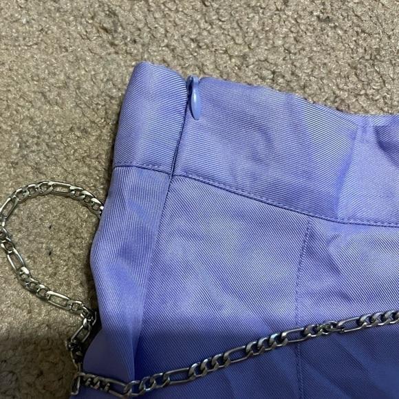 Cider Lilac light purple school skirt mini with small chain size medium - Picture 5 of 6